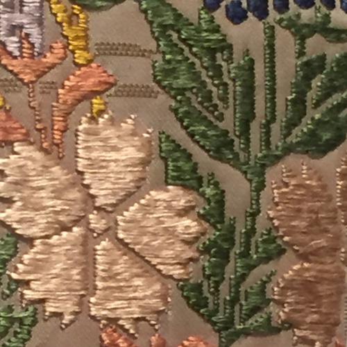 壁掛け・置き型アートフレーム1点物】和柄・京都西陣織布地『秋草模様  