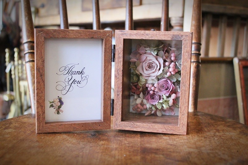 【再販】母の日・両親贈呈品など　フォトフレームアレンジメント