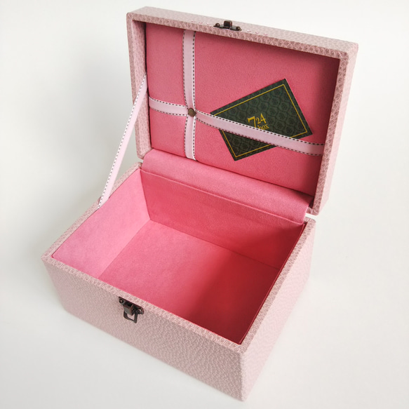 オーストリッチ調 ピンク 木箱(新書版) 4枚目の画像
