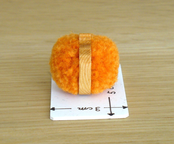 毛糸ボンボン　カボチャ　小　オレンジ　ハロウィン 4枚目の画像