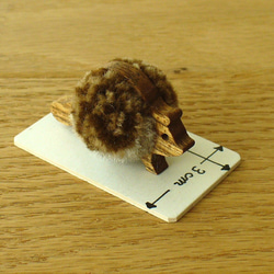 毛糸ボンボン　動物　タヌキ　子 3枚目の画像