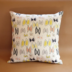 ミナペルホネンsky flower whiteクッションカバー