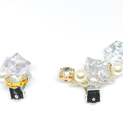 鉱石のイヤーカフ【クリスタル】 3枚目の画像