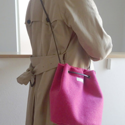 ★Creema限定★日本製ウールの巾着ショルダーバッグ《ピンク》 10枚目の画像