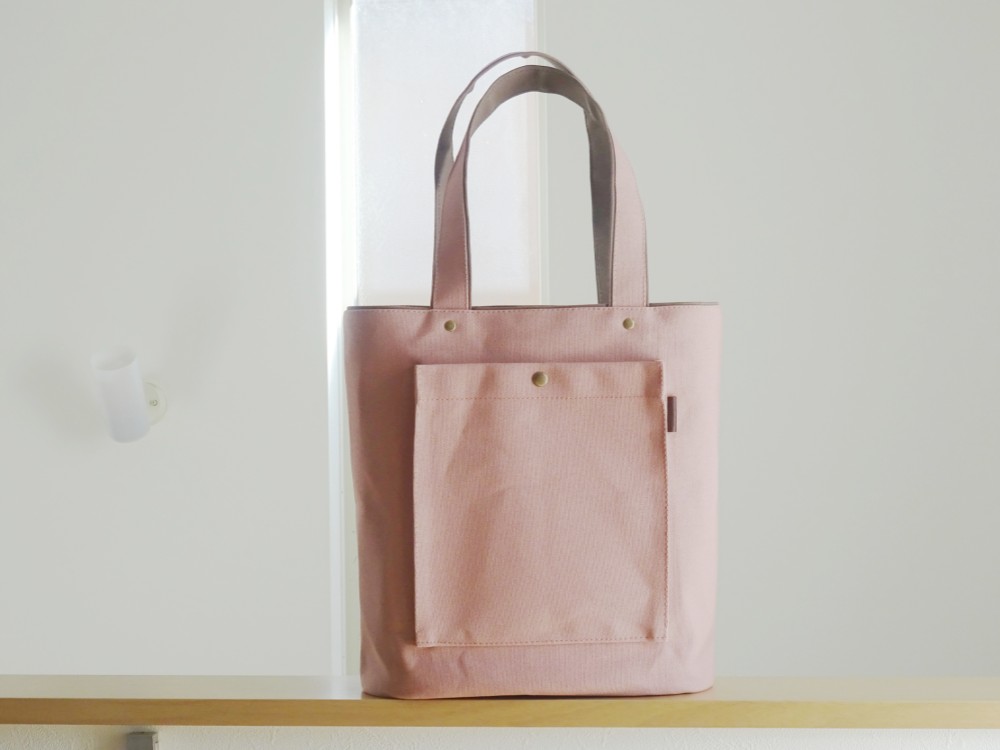 【大人ピンク】２色づかいの帆布トート《A4縦》ローズピンク×マットブラウン