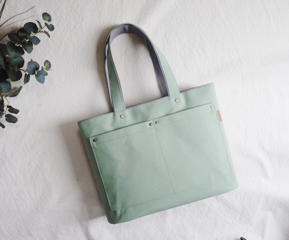 ★人気№１★2色づかいの帆布トート《A4横》ピスタチオ×グレー 6,106円