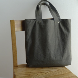 【受注製作】《おうちで洗える》Everyday Canvas Tote【A4縦】《カーキ》 1枚目の画像