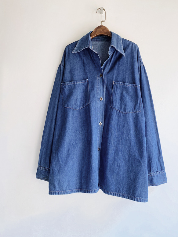 深海藍簡約薄料素面 古著翻領棉質牛仔襯衫上衣 vintage Shirt 第1張的照片