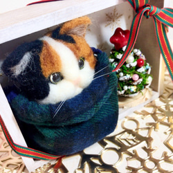 年中使える！ 羊毛フェルト ミケ猫 クリスマス フレーム 『冬支度ハンドメイド2021』 2枚目の画像