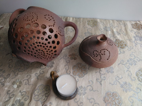 陶器茶香炉ランプ『やすらぎ』（Ko 02）（茶香炉とランプの機能あり） 2枚目の画像