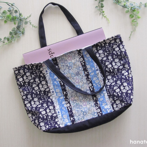 ☆新作！お出掛けトート☆3WAY☆リバティパッチワーク☆蝶々モチーフ☆帆布 新作♡お出掛けトート♡3WAY♡リバティパッチワーク♡帆布