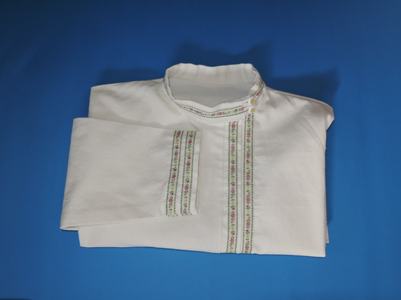 オリジナル　シャツ　ルパシカ　”花の道”　綿麻 1枚目の画像