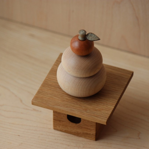 木の鏡餅 箱付き 小サイズ 木製 鏡餅 北の小さな工房YS 通販 7637071
