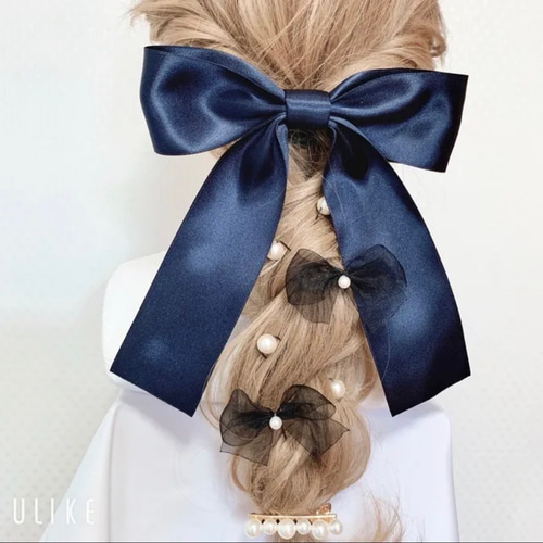 おっきなリボンとパールのヘアアクセサリー(ネイビー) バレッタ Magie 