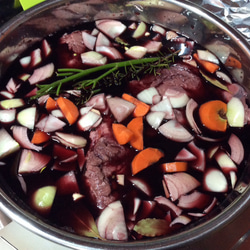 牛肉の赤ワイン煮込み ブルゴーニュ風 ビーフシチュー 300g 2枚目の画像