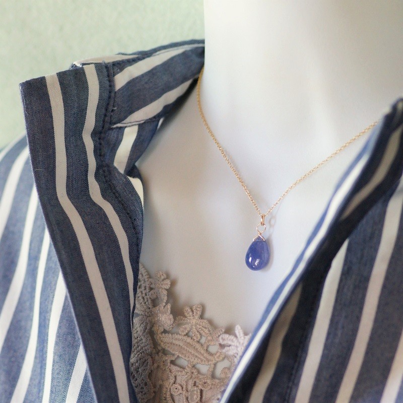 タンザナイトのネックレス（14kgf）