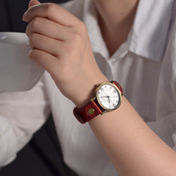 再々々々販ユニセックスタイプの時計付ブレスレットで、年齢・男女問わず人気です。ダークブラウン 2枚目の画像