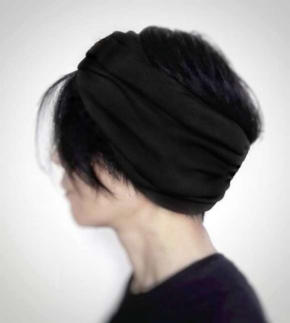 ターバンなヘアバンド　ストレッチ黒ワイド 1枚目の画像