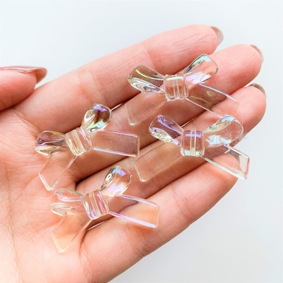 ピンク系♪韓国ビーズ＆オーロラ❤トリプル捻りビーズの蝶々カスタムボールペン❤ ピンク系♪韓国ビーズ＆オーロラ❤トリプル捻りビーズの蝶々