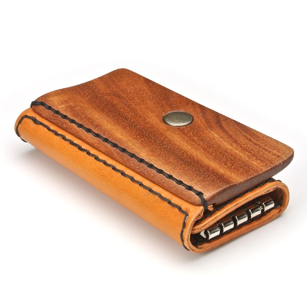 【受注製作：送料無料】　木と革で作った　キーケース04E