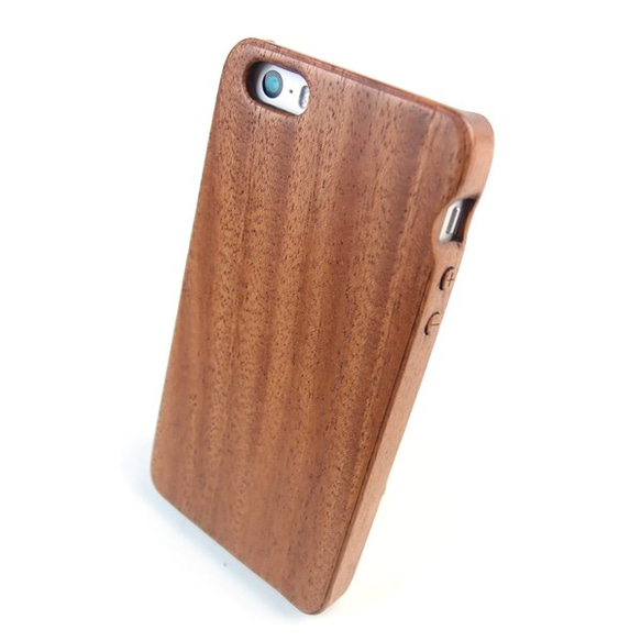 iPhone SE 專用木製保護殼 第1張的照片