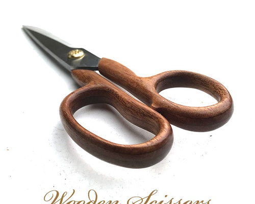 0_8d08d83986db6d61455b69f5ecf0