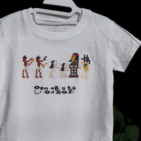 BABY 手刺繍Tシャツ　80サイズ　ホワイト 死者の書（アヌビス神） 3枚目の画像