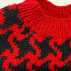 家庭編み機で編んだ子犬用セーター《赤》サイズオーダ可 5枚目の画像