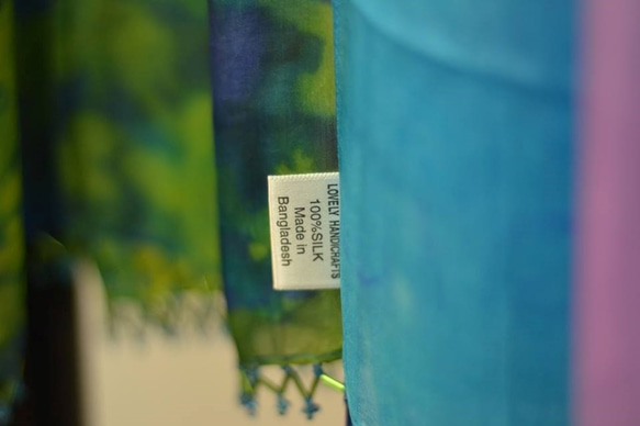手染めシルクスカーフ     カラー:ヤシの木　＜Palm Tree> 3枚目の画像