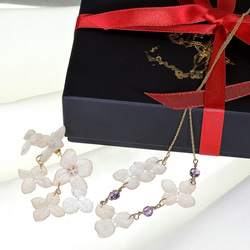 【銀泥染め】葉脈アジサイとアメジストのネックレス・14kgf 6枚目の画像