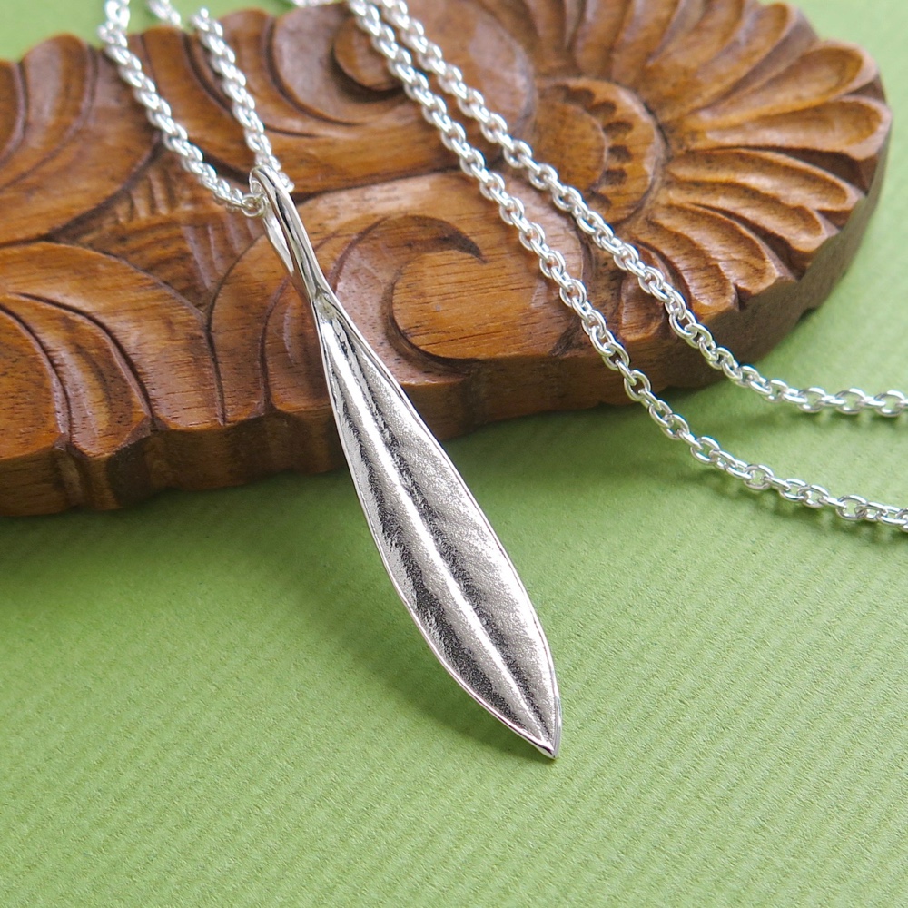[999 Silver] オリーブリーフペンダント, ネックレス, 50cm, 1点物, ミニシルバーケアセット付き