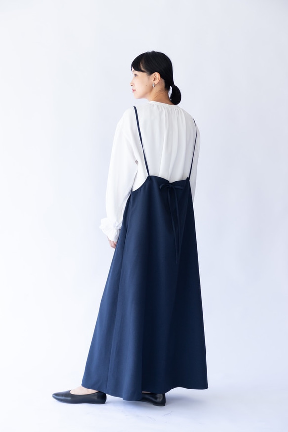 【完売】サロペットスカート　ネイビー　日本製　フリーサイズ　即納　体型カバー　ノーアイロン 4枚目の画像