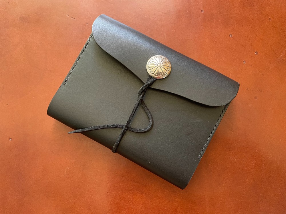 A6サイズレザー手帳カバー(ほぼ日手帳等に) 7,800円