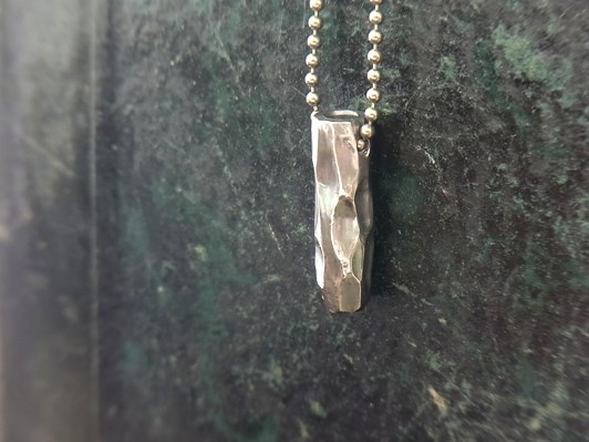 金属アレルギー対応　チタンペンダント