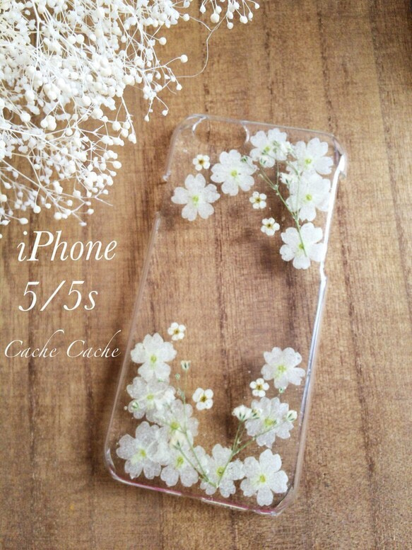 ⑤ホワイトバーベナとかすみ草の押し花iPhone5/5sケース 1枚目の画像