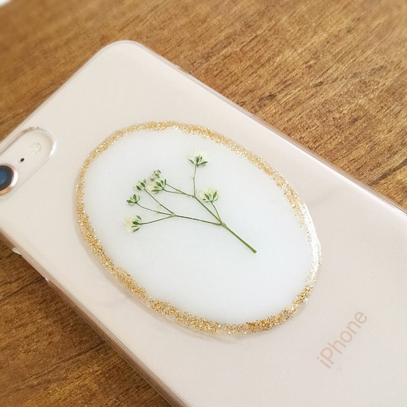 かすみ草の標本風 押し花ケース/iPhoneケース 3枚目の画像