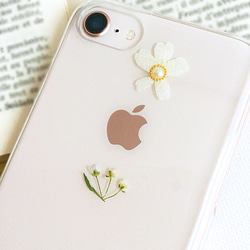 petit white  flower 押し花iPhoneケース 2枚目の画像