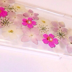 ⑥紫陽花とバーベナの押し花iPhone6ケース 3枚目の画像