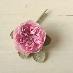 春の午後のばら　ピンク　リネンの花コサージュ 2枚目の画像