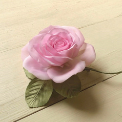 布の花　中輪ばらのコサージュ　ピンク 3枚目の画像