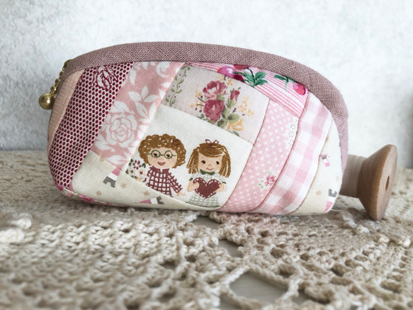 パッチワークミニポーチ〜可愛い女の子〜 ポーチ kushel 通販 5339321