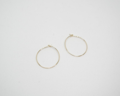 ピアス 14kgf ピアス【Swing】/14KGF*ミニ編み玉サンゴ+フープピアス