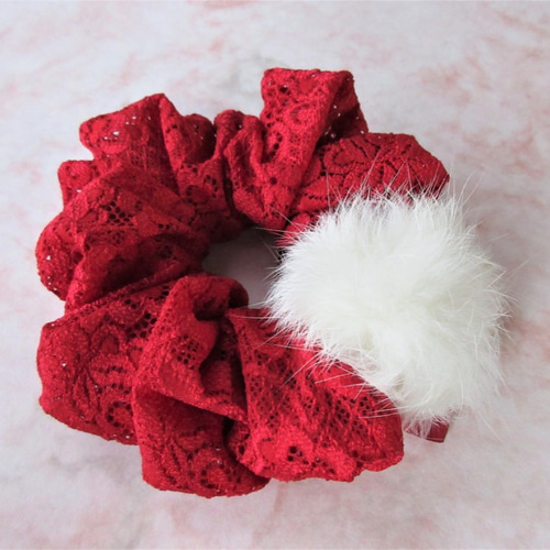 goodsquish シュシュ 赤ピンク goodsquish シュシュ 赤ピンク GOOD SQUISH フリルヘアシュシュ