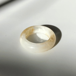 white gold  ring 1枚目の画像