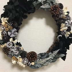 black natural wreath 2枚目の画像