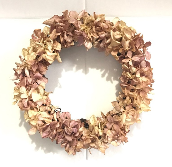 peegee hydrangea wreath 1枚目の画像
