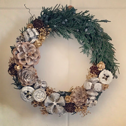 Winter gold wreath 1枚目の画像