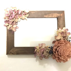 antique brown photo frame 1枚目の画像