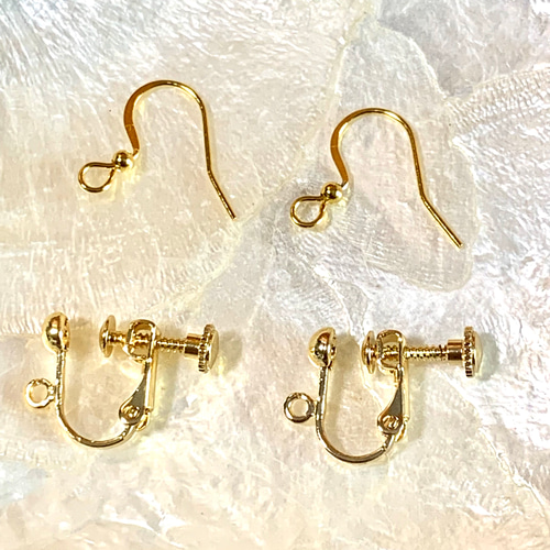 再販) 大きなパールが可愛い♡ ジルコニア付き ノンホール樹脂ピアス 