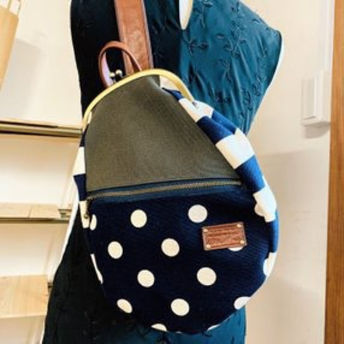 受注制作品』帆布＆本革 がまぐちボディバッグ 紺 リュック・バック